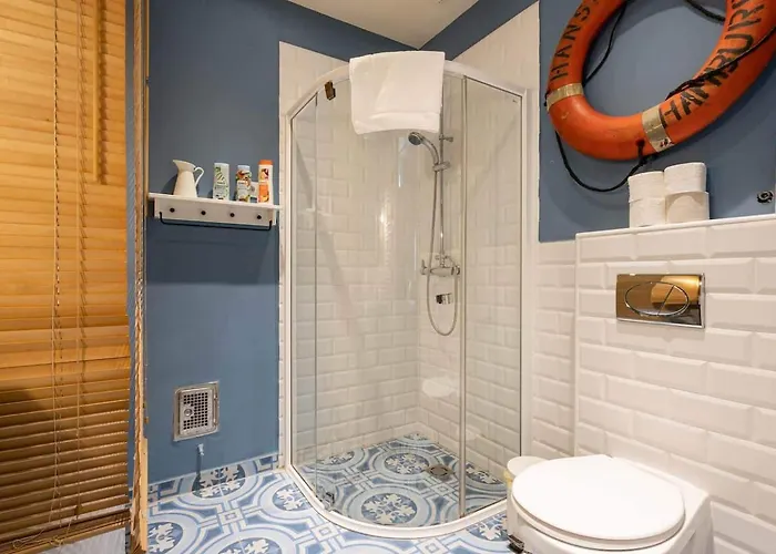 Paulay Deluxe * Budapesta