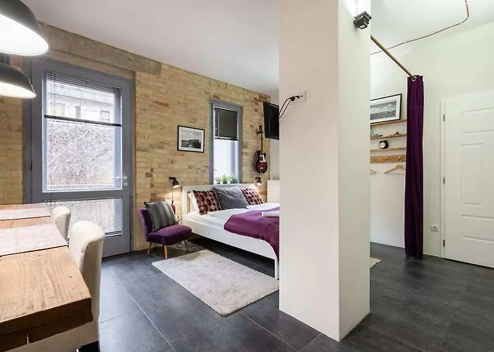 Paulay Deluxe Budapesta