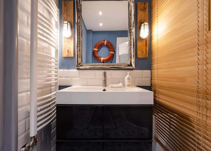 Paulay Deluxe * Budapesta